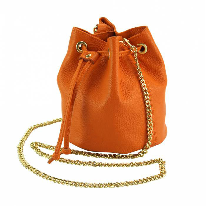 19/20aw　 annie crossbody shoulder bag Annie Cross-Body Bag – CYRENZIO International Leather